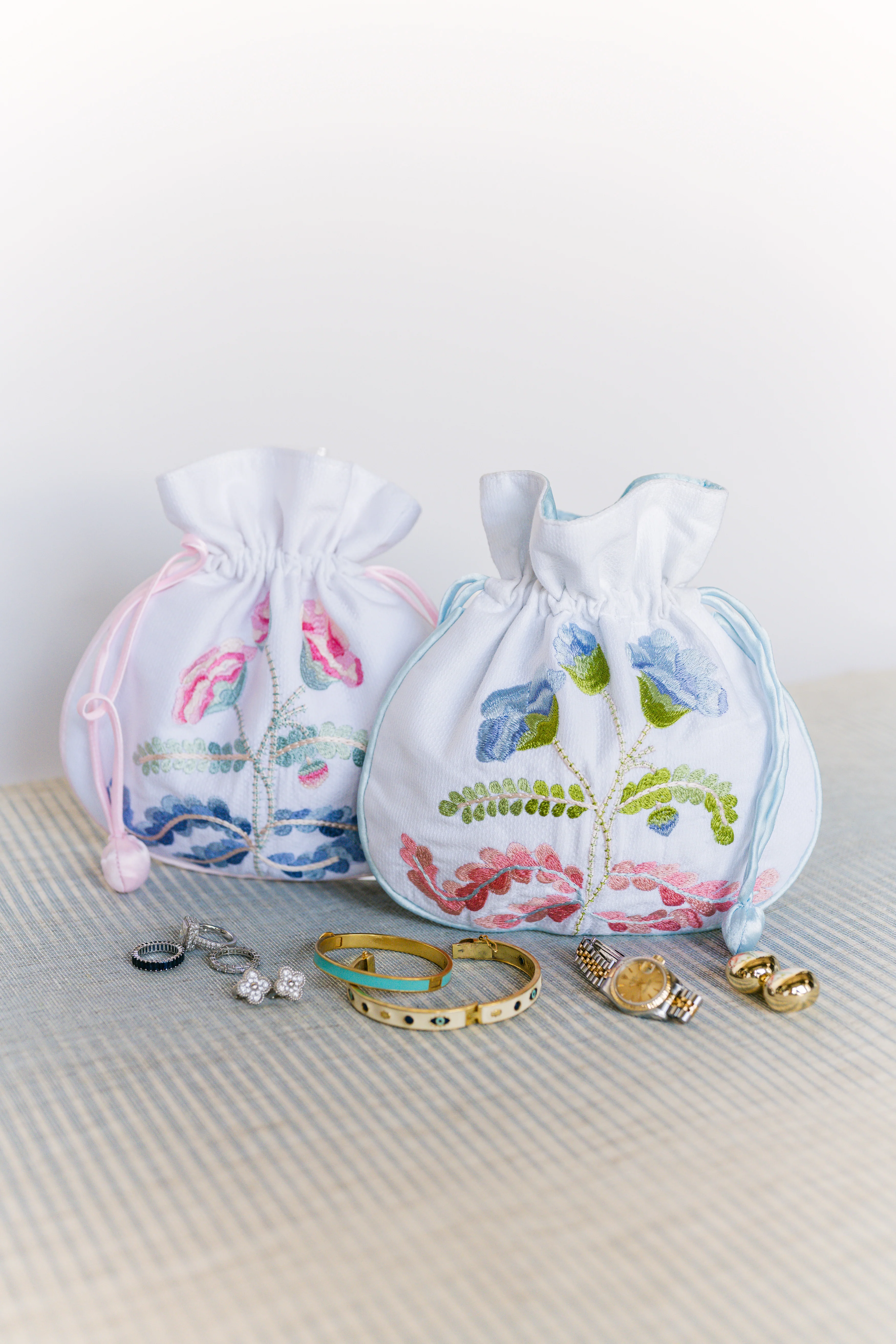 CARNATION JEWERLY POUCH - Image 6