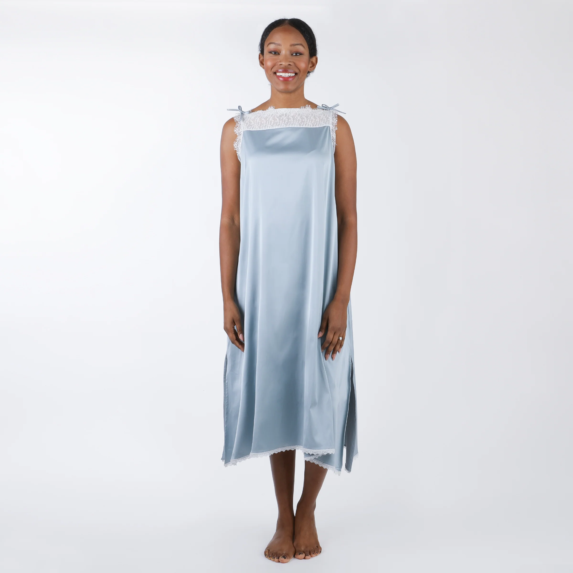 CHLOE LACE & SATIN NIGHTGOWN - Image 3