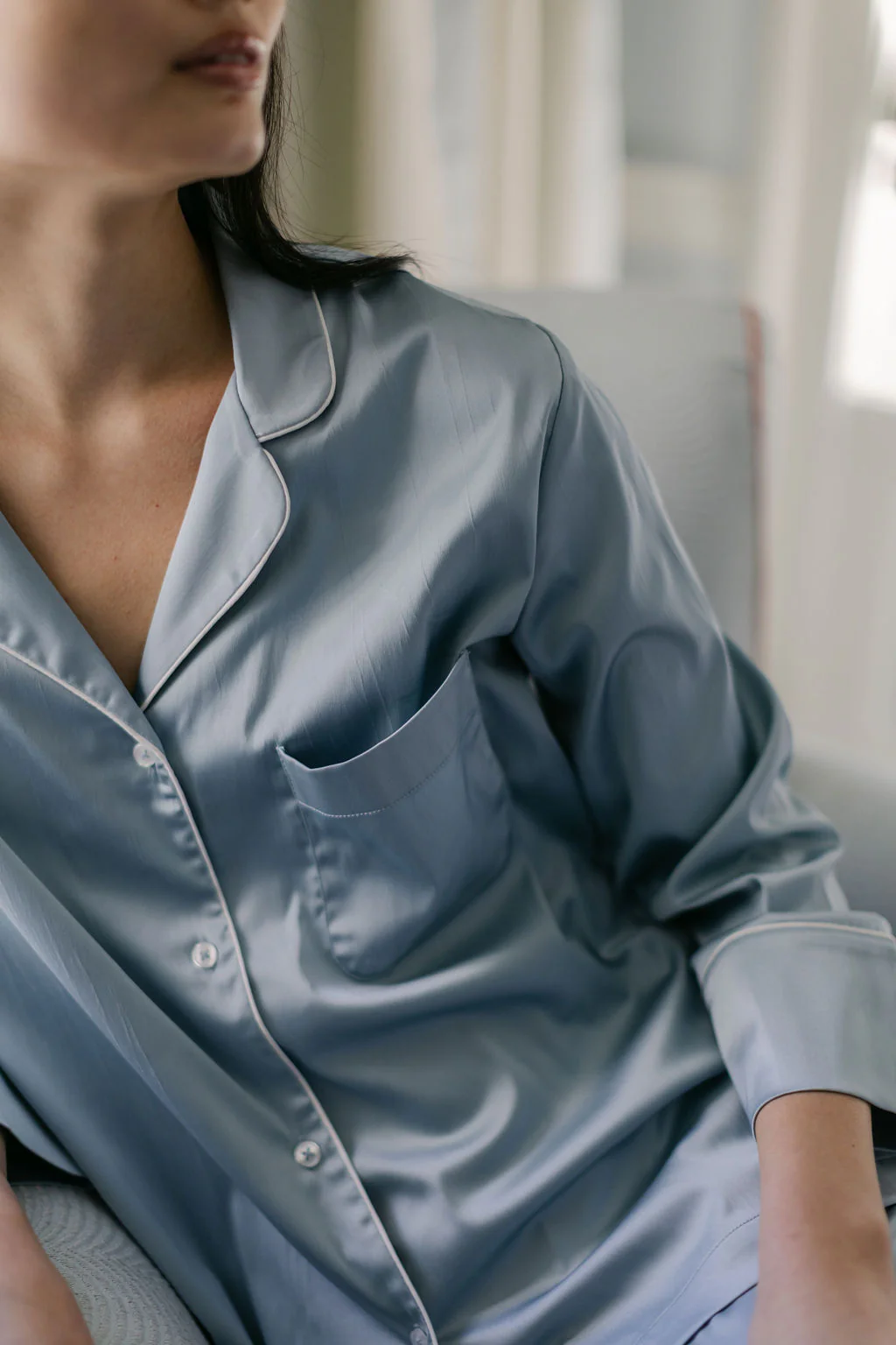 CLASSIC CHLOE SATIN PAJAMAS - Image 8