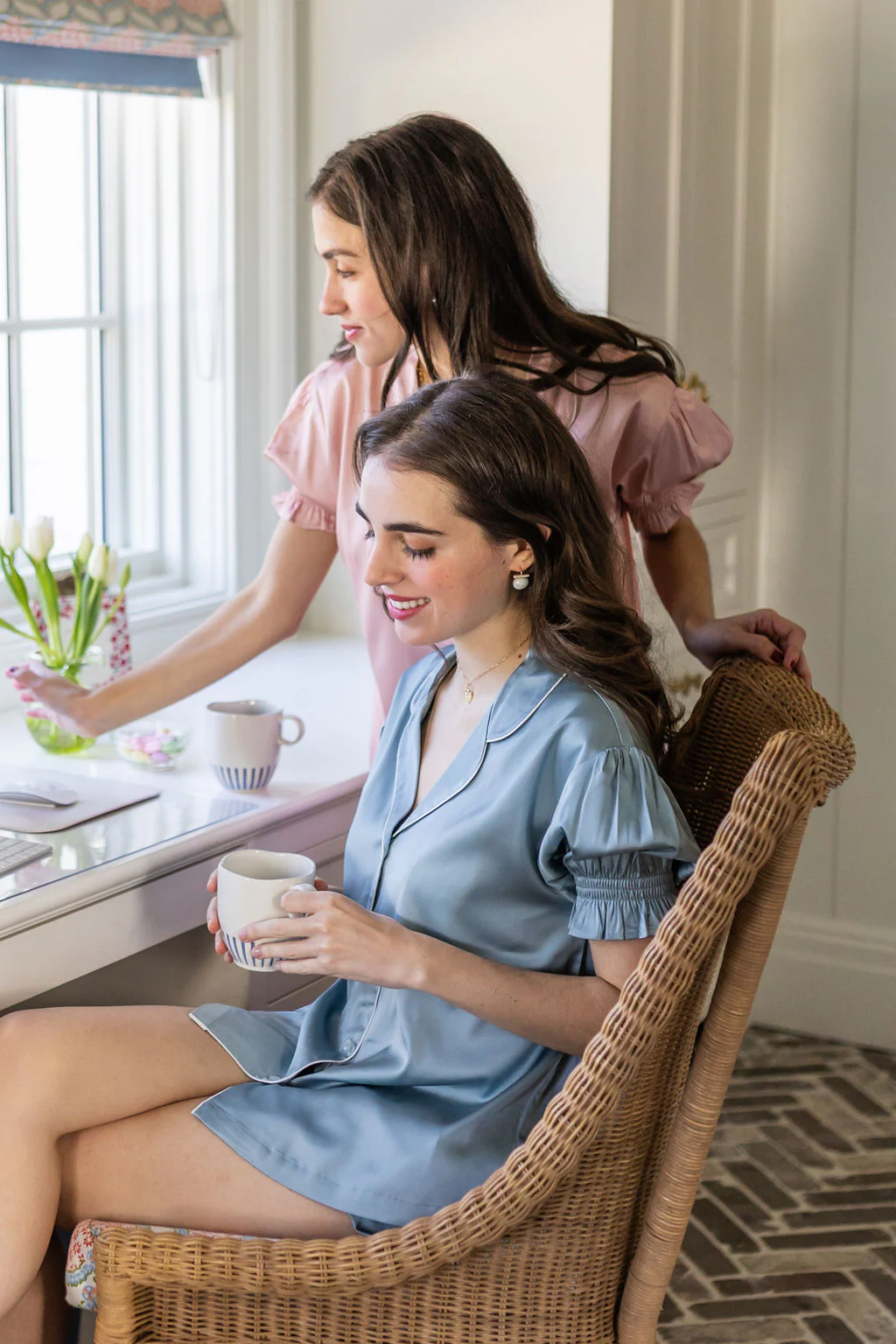 CLASSIC CHLOE SATIN SHORT PAJAMAS - Image 12