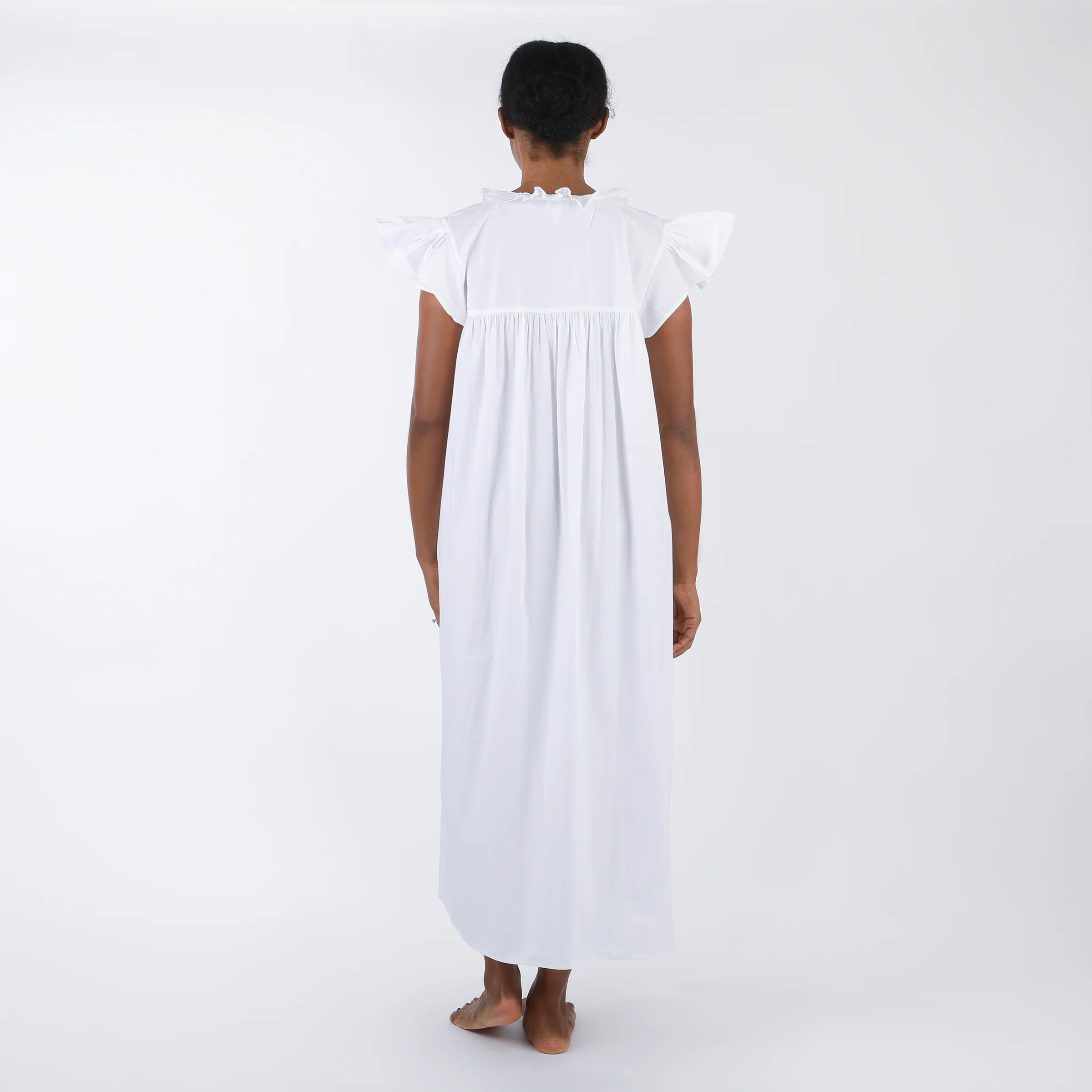 EMILY COTTON SMOCKED NIGHTGOWN - Image 5