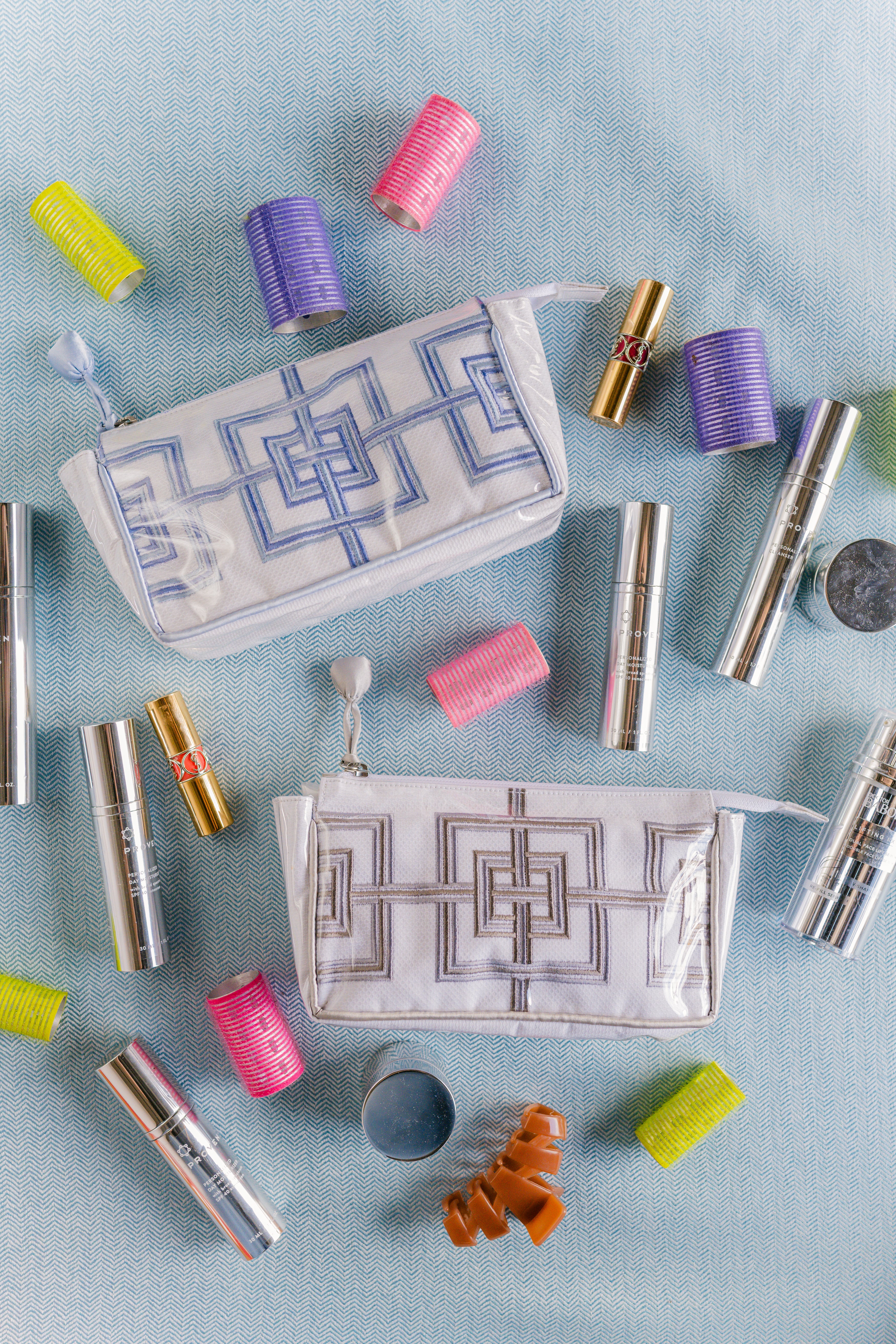 GEOMETRIC SMALL MAKEUP BAG - Image 3
