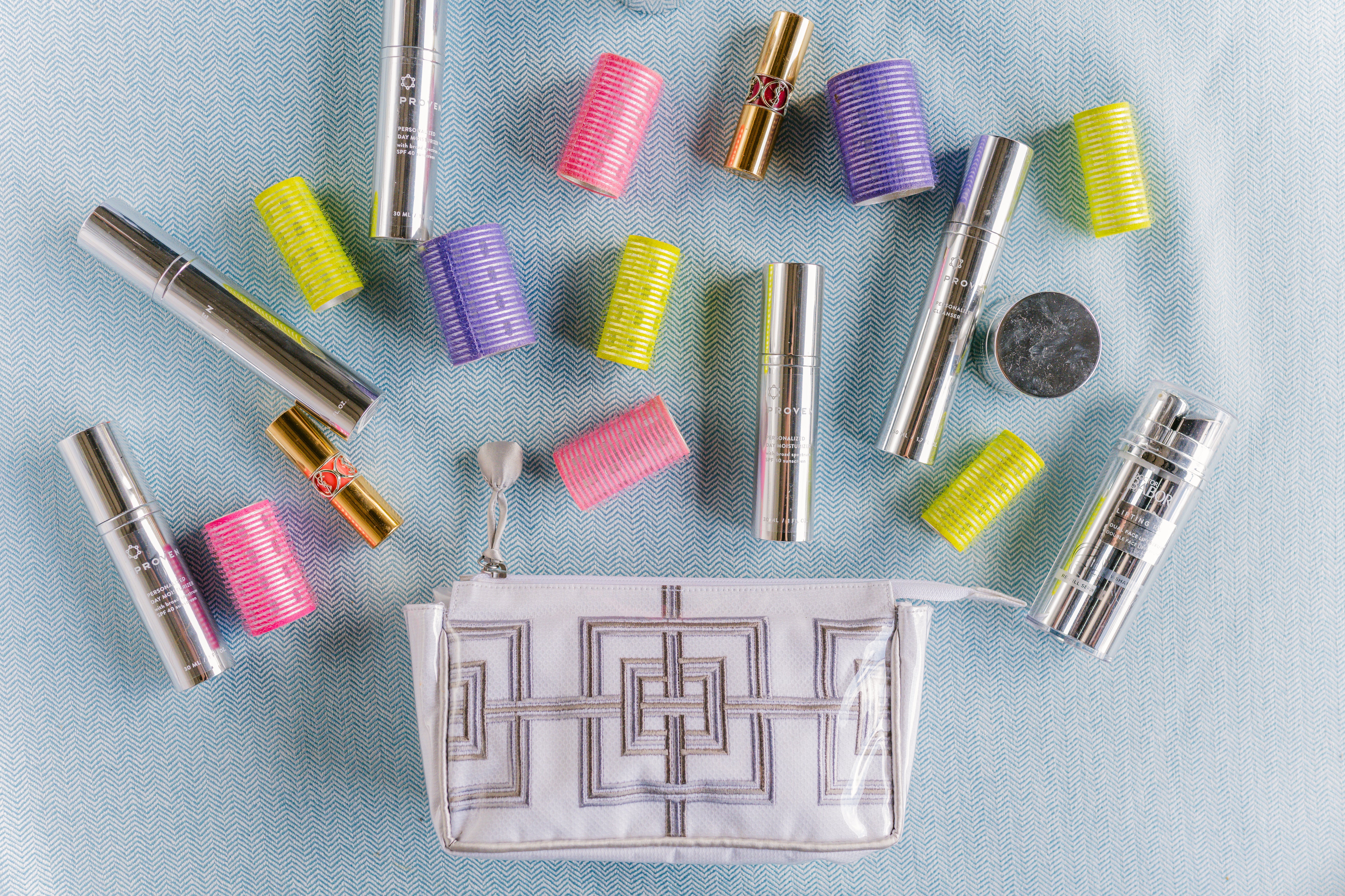 GEOMETRIC SMALL MAKEUP BAG - Image 4