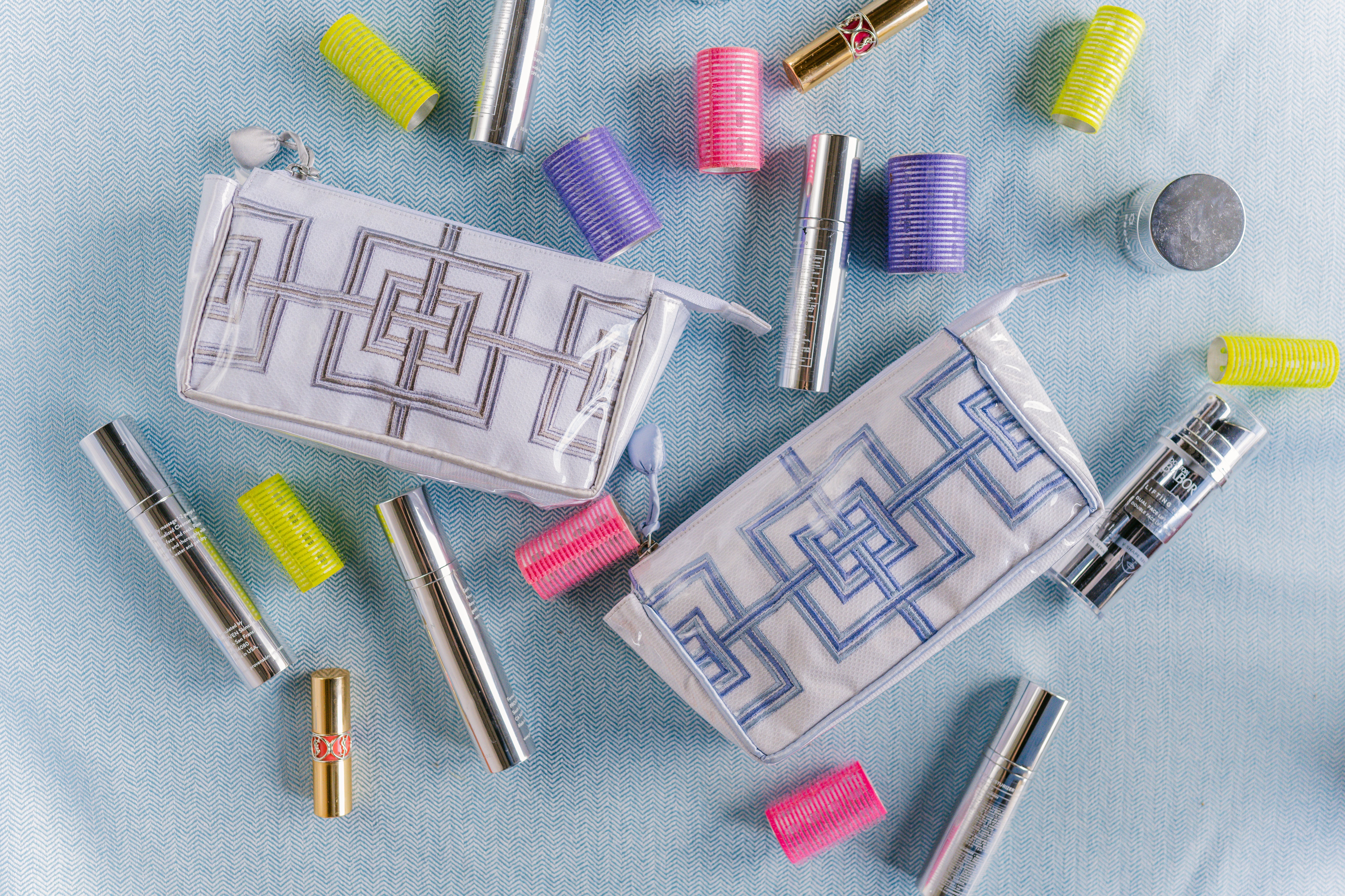 GEOMETRIC SMALL MAKEUP BAG - Image 5