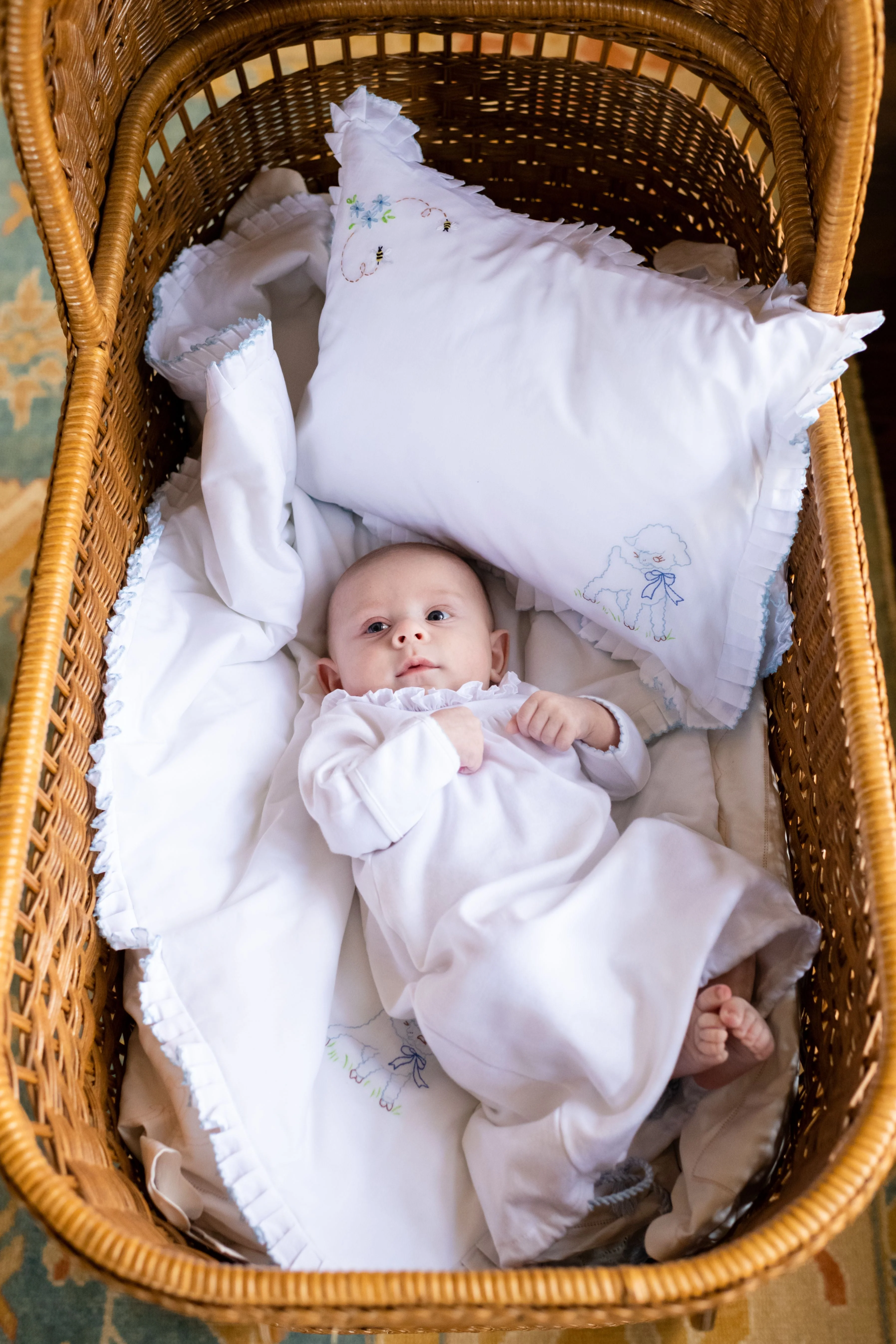 BABY LAMB & BEE COTTON PILLOW SHAM - Image 3