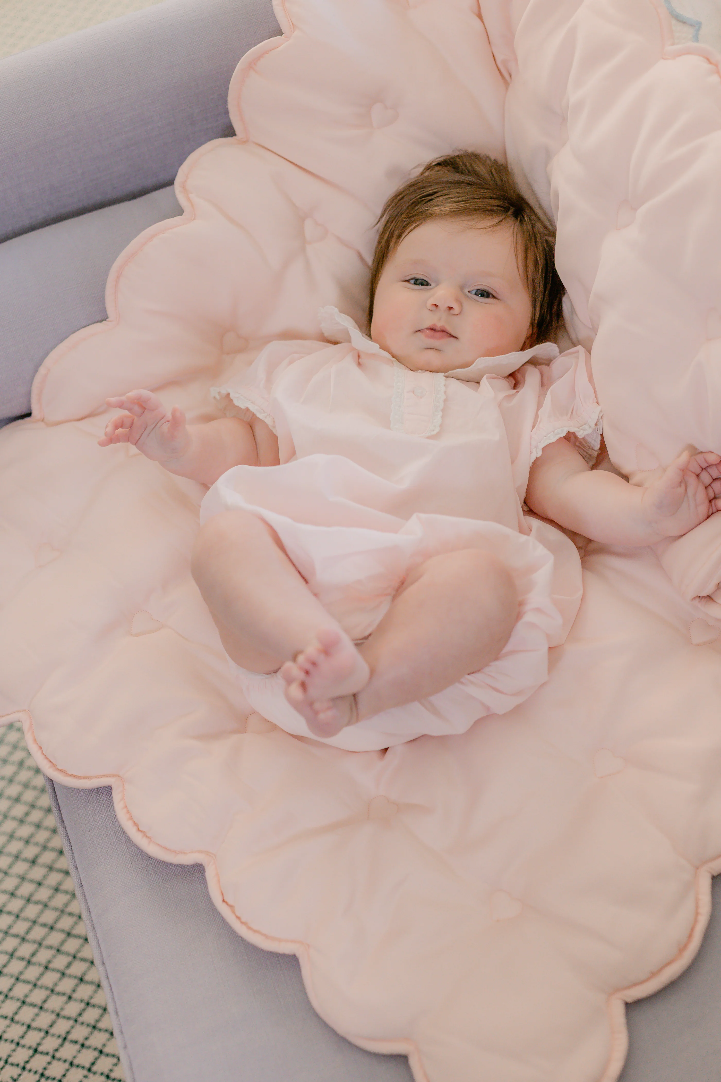 HEARTS & STARS QUILTED SATIN BABY BLANKET - Image 6