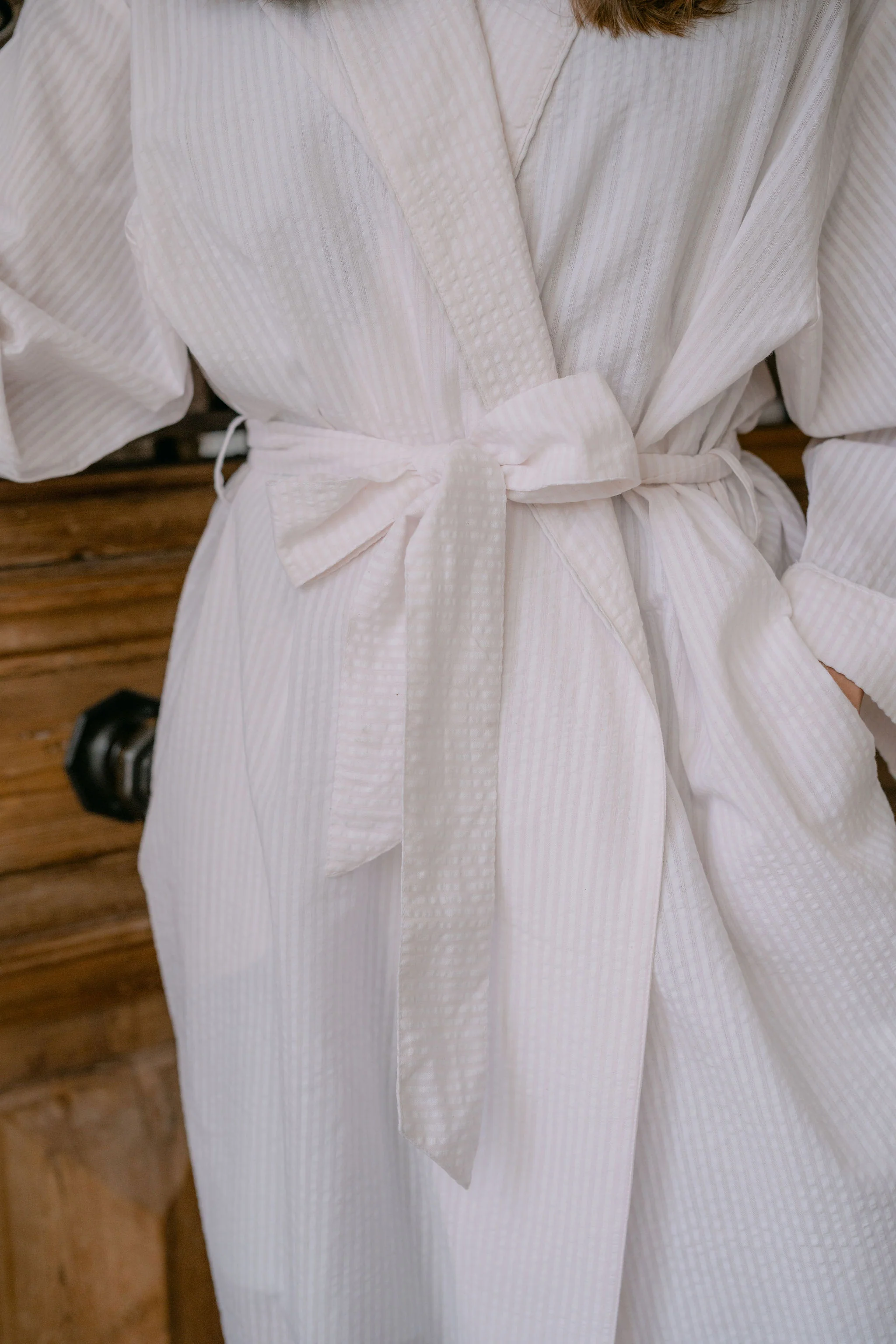 SEERSUCKER UNISEX ROBE - Image 11