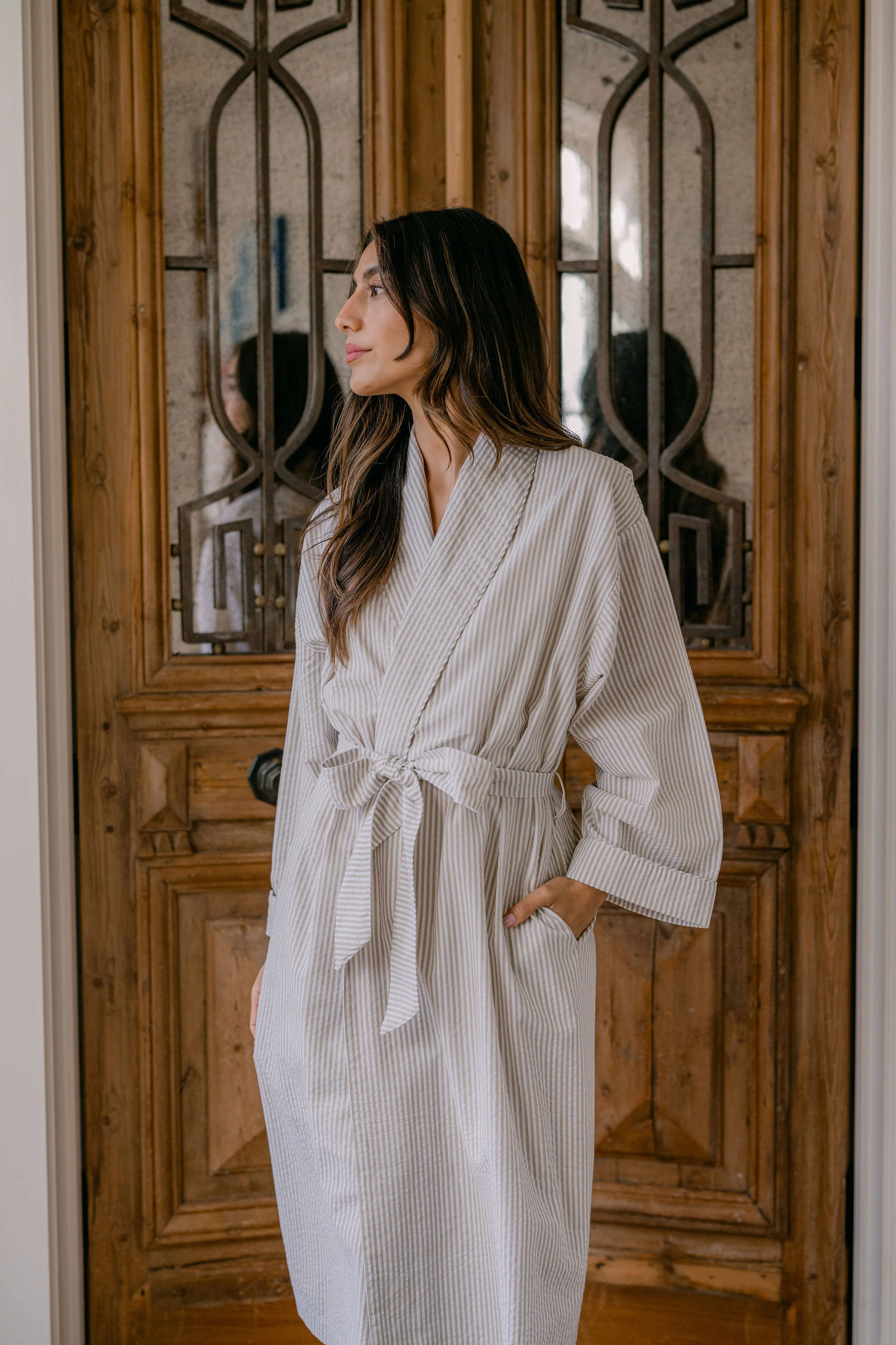 SEERSUCKER UNISEX ROBE - Image 6