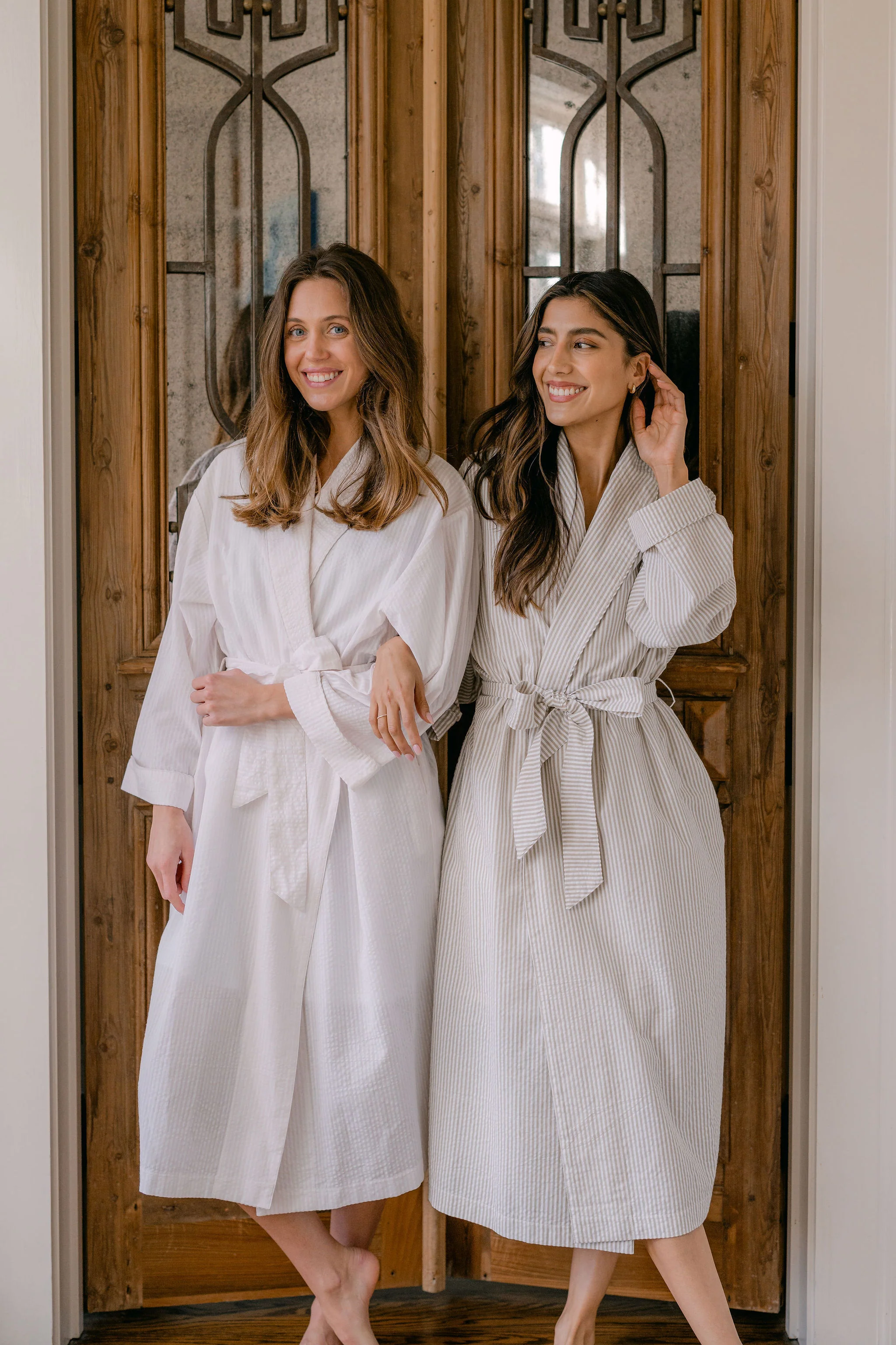 SEERSUCKER UNISEX ROBE - Image 9