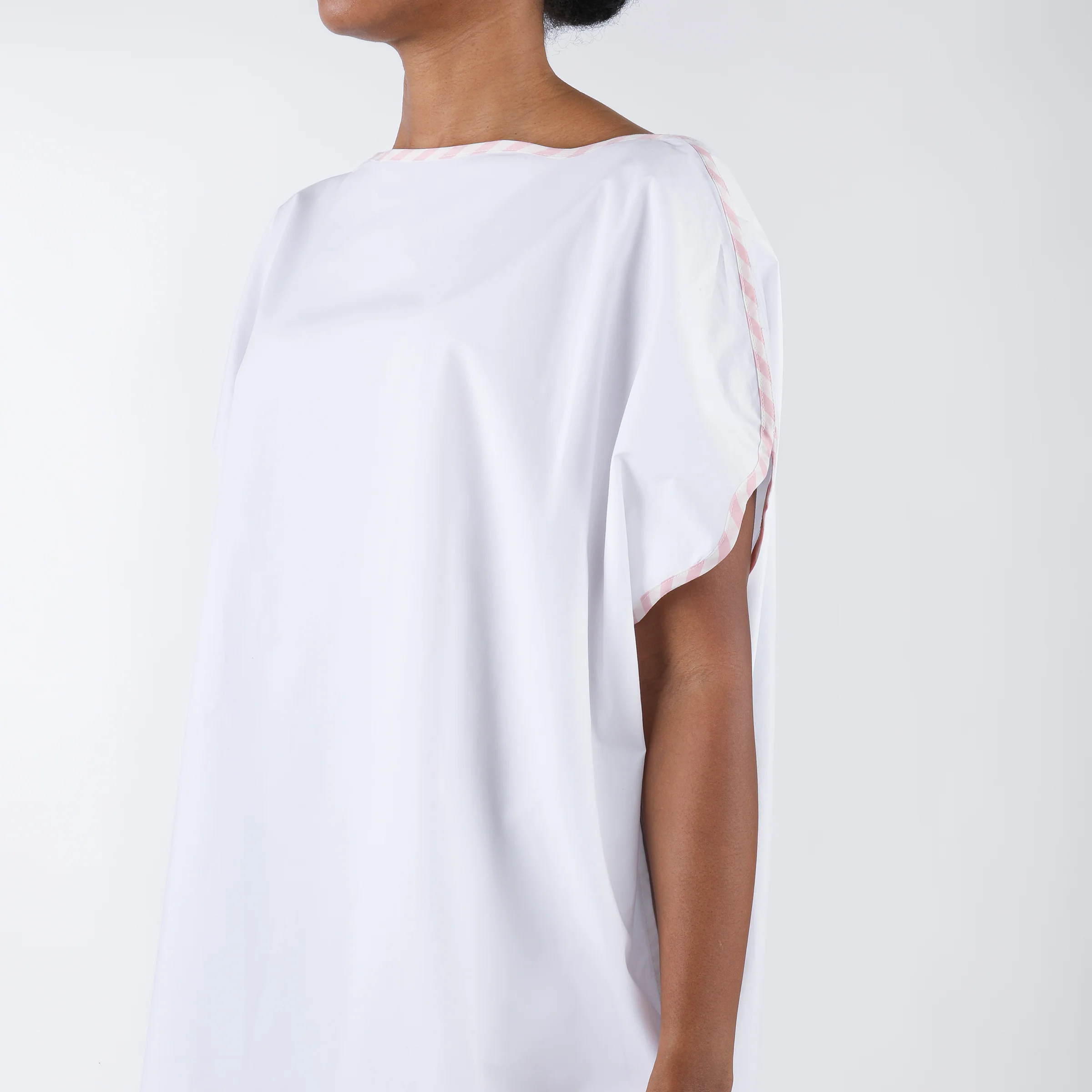 VANDY SCALLOPED CAFTAN - Image 9