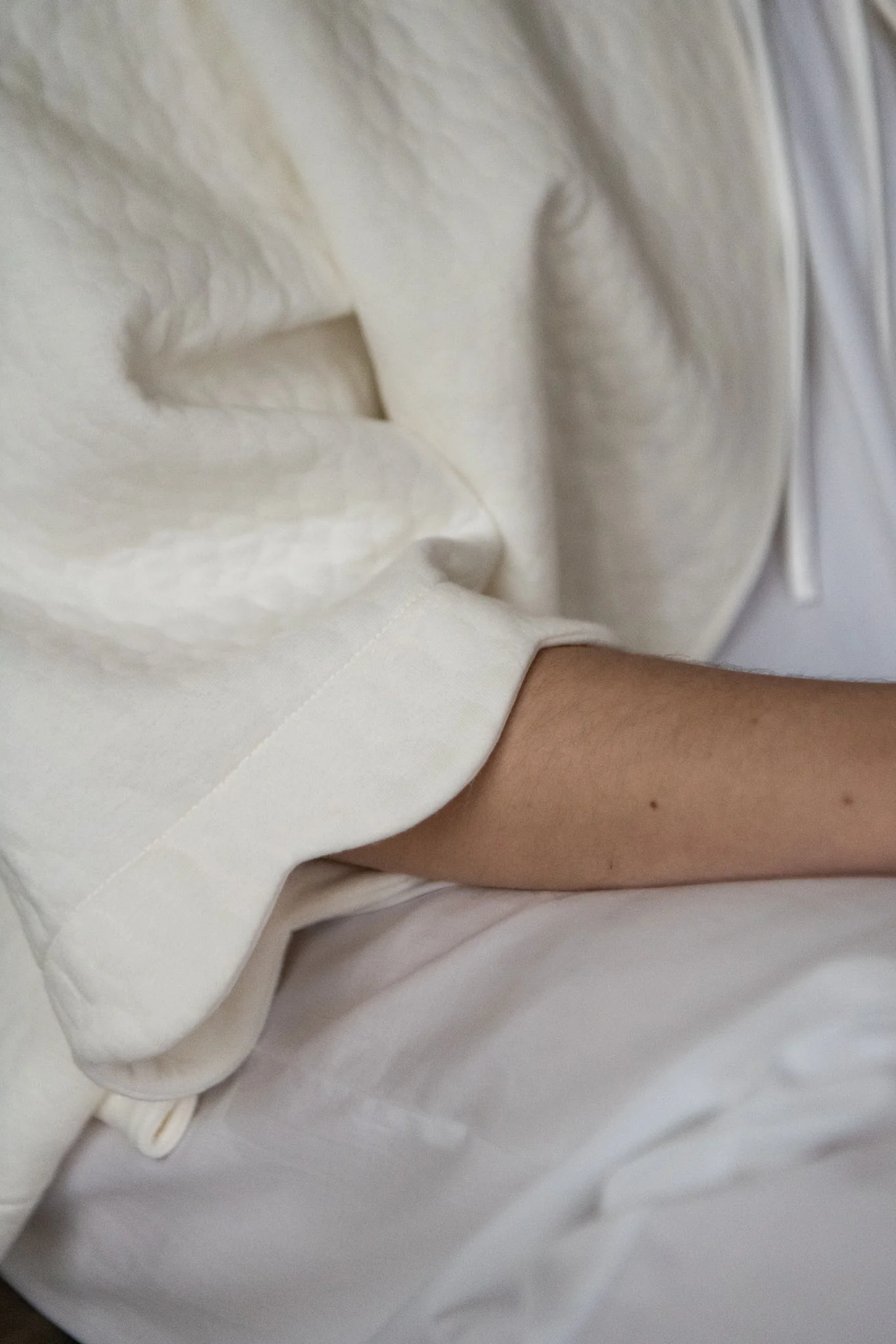 VIVIAN COTTON BEDJACKET - Image 11